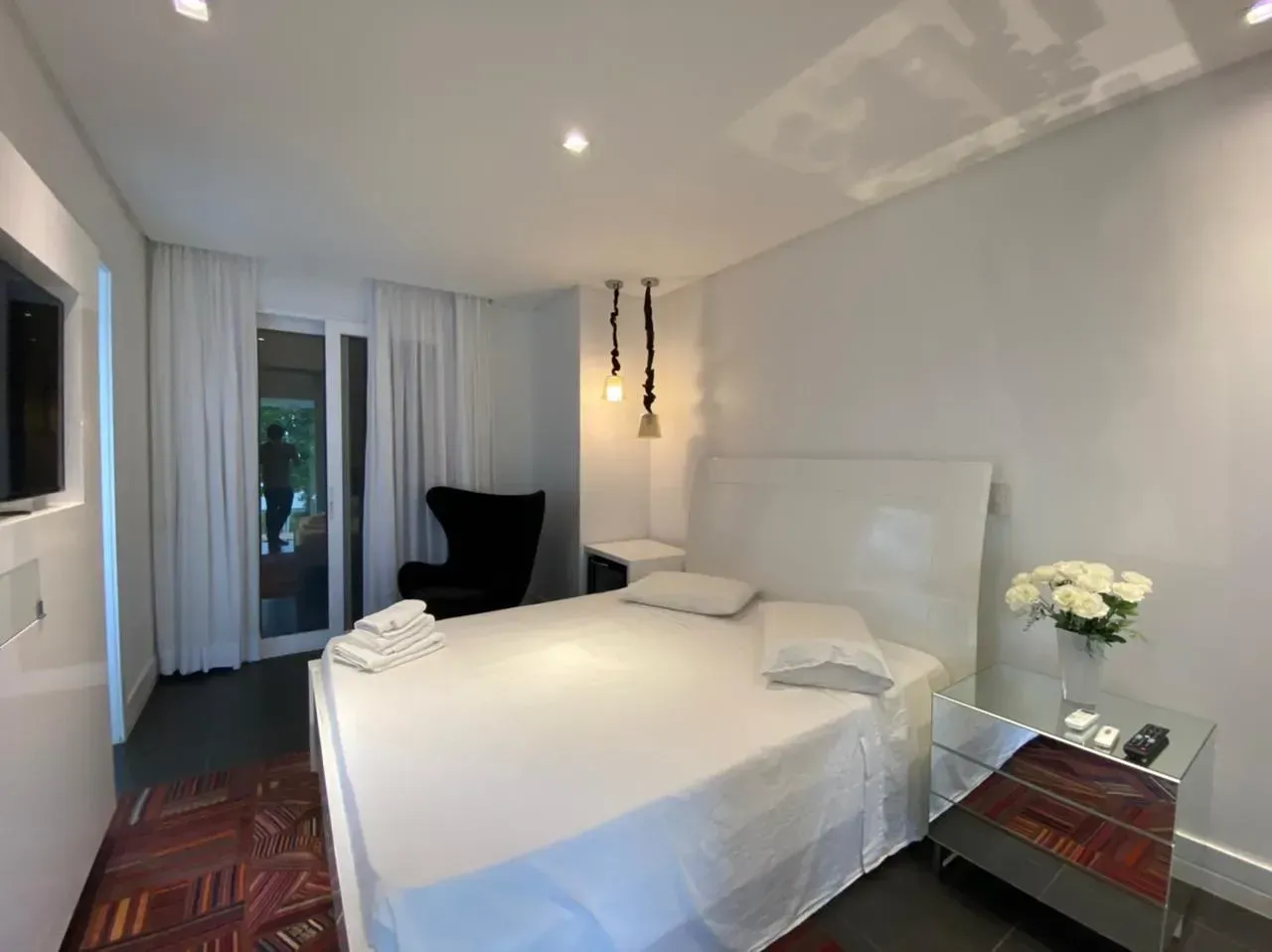 Casa mobiliada com 6 suítes e 7 banheiros — photo 29