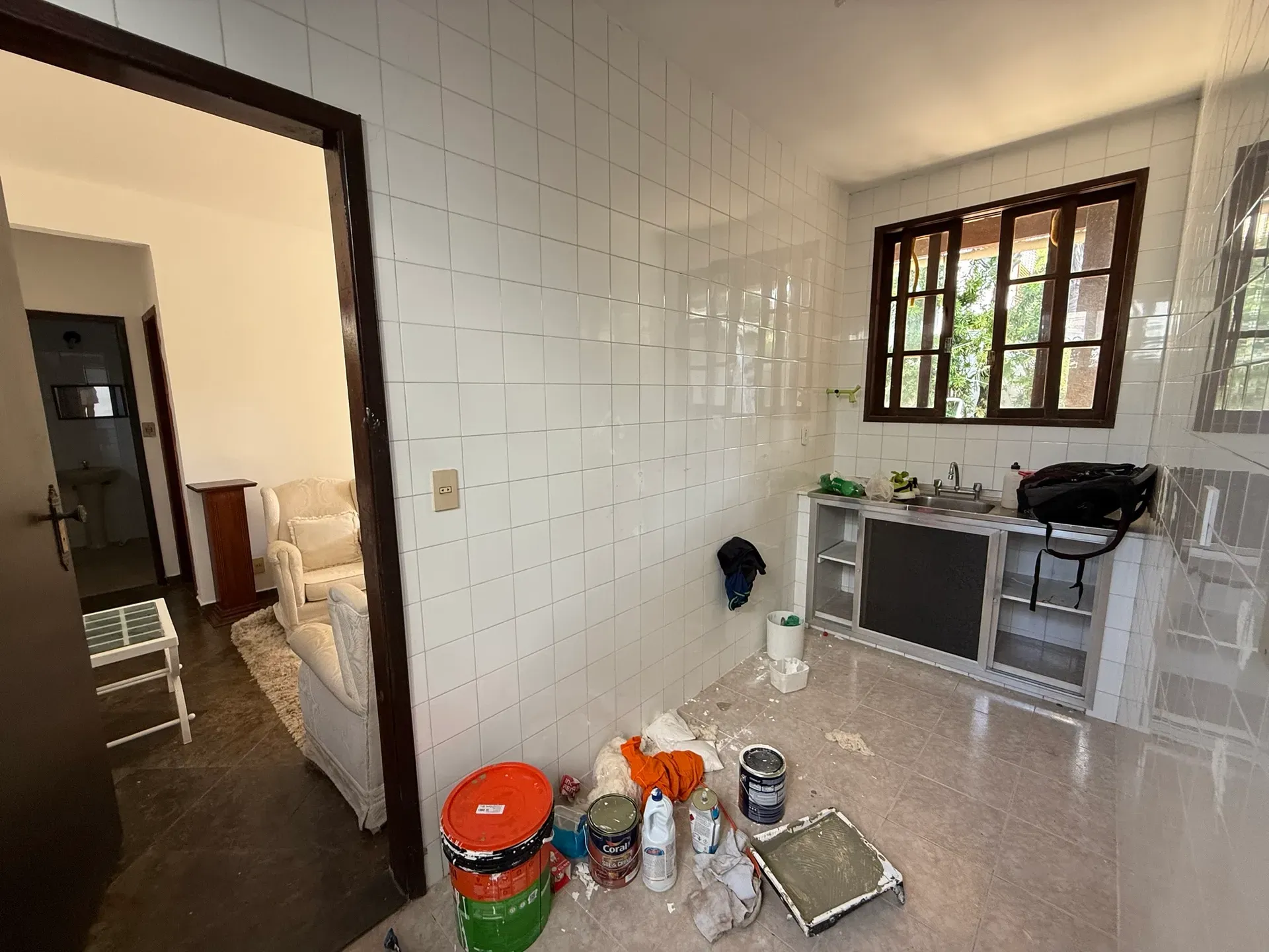 Furnished house, 350 m², with a glass-enclosed balcony — photo 11