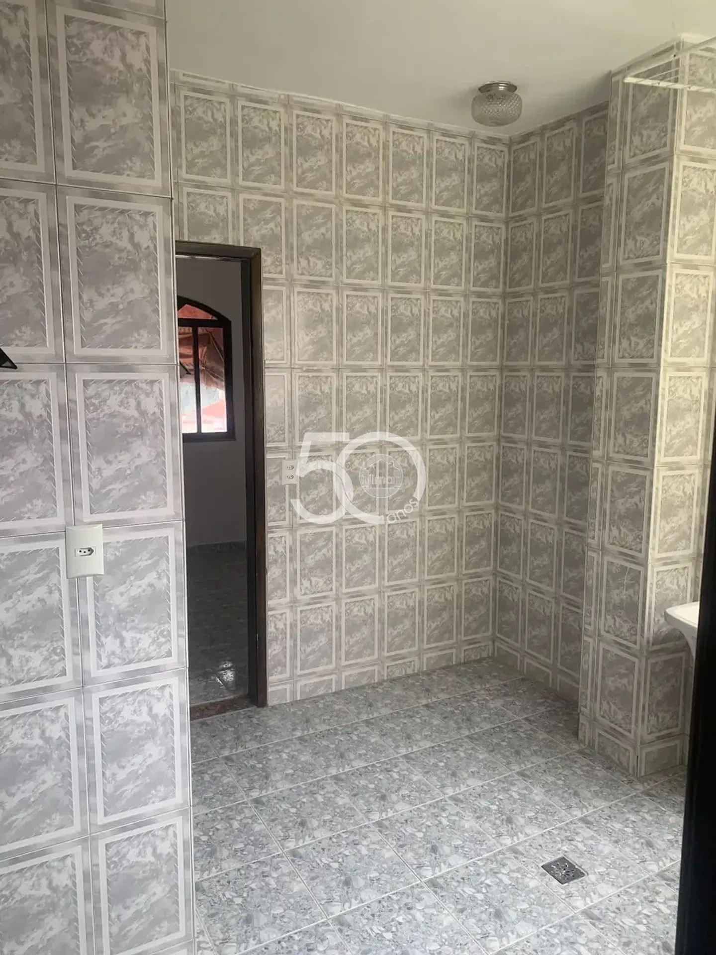 2-bedroom apartment, 1 with its own bathroom, 75 m² — photo 23