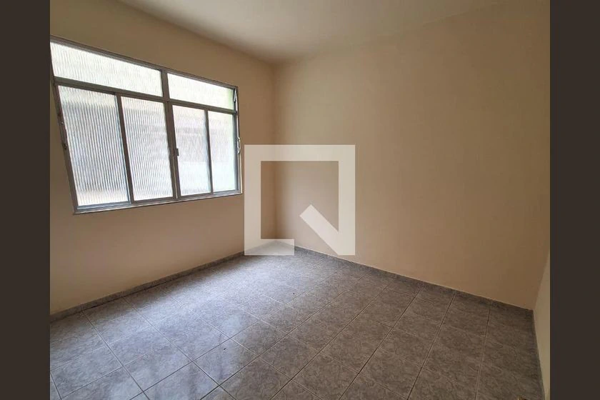 Unfurnished house with 2 bedrooms, 1 bathroom and parking — photo 12
