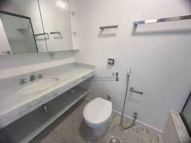 Mountain view in a 3-bedroom apartment, 115 m² — photo 19