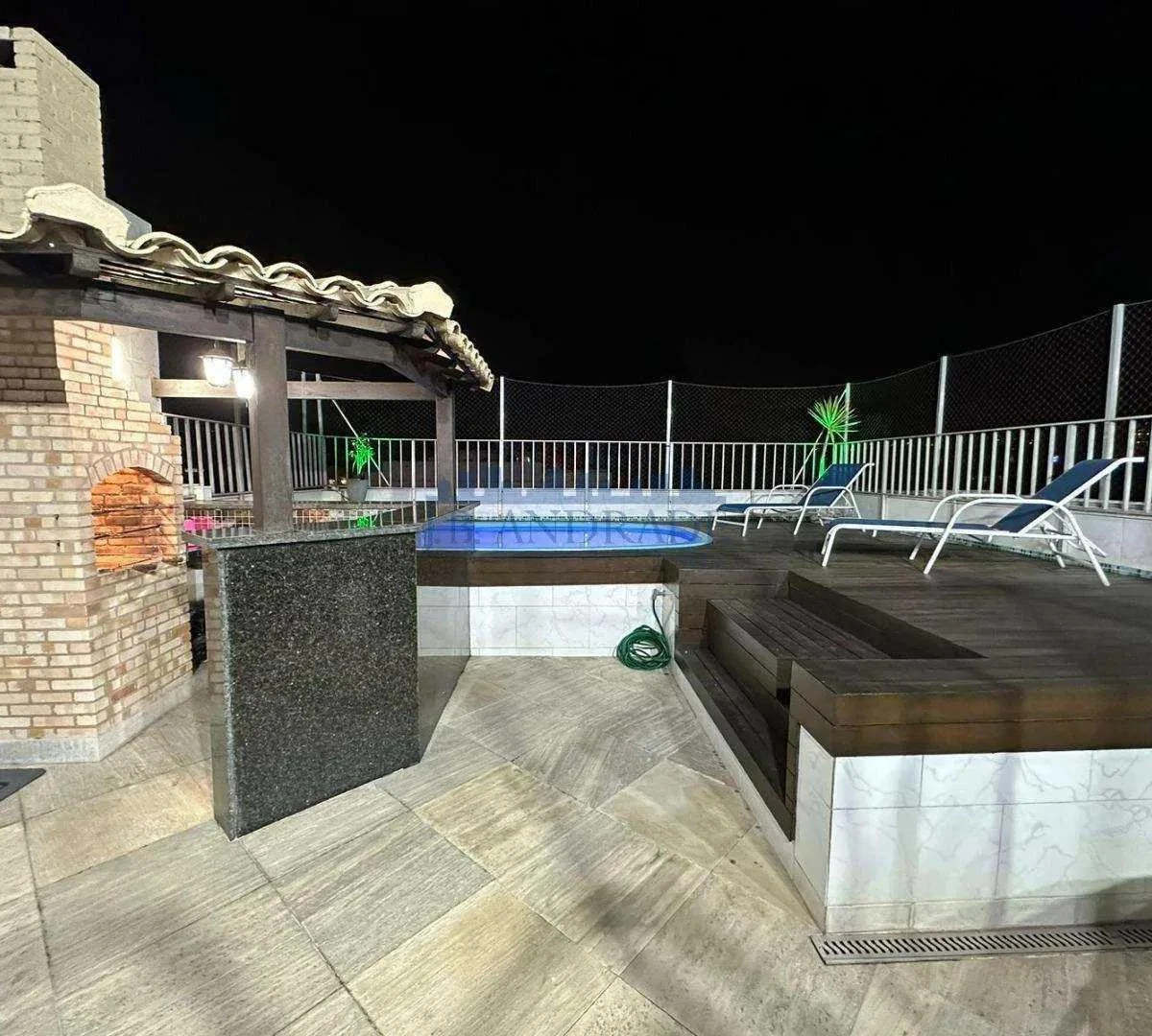 Duplex penthouse with 3 bedrooms and 355 m² — photo 7
