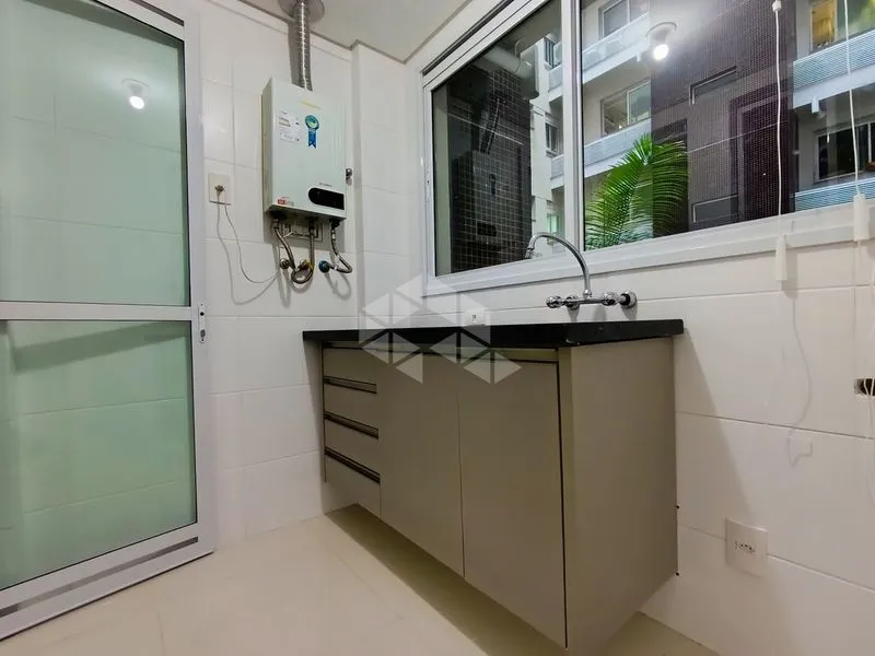 Mountain view in a 4-bedroom apartment, 150 m² — photo 21