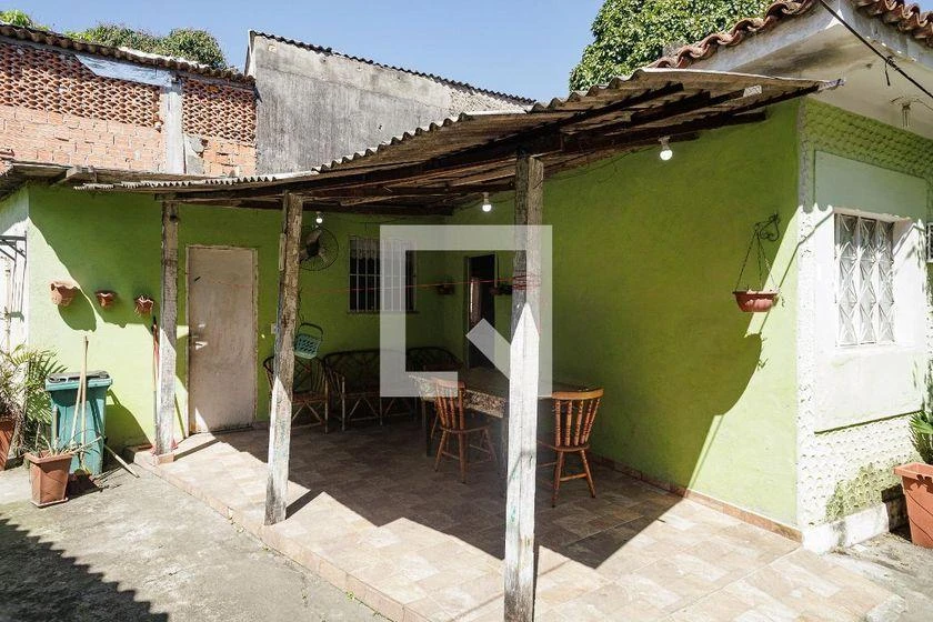 Furnished 80 m² house with 3 bedrooms and private garden — photo 37