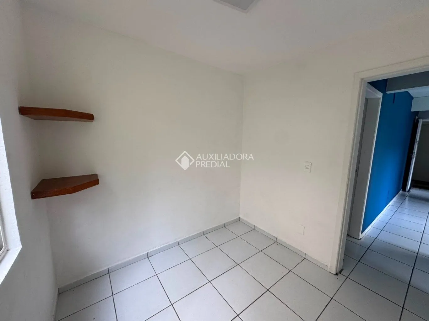1-bedroom apartment with 67 m² and ceramic tile — photo 10
