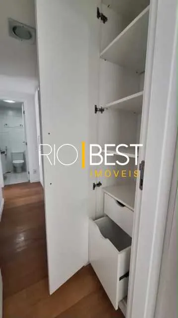 Apartment with 2 bedrooms and a built-in balcony grill — photo 9