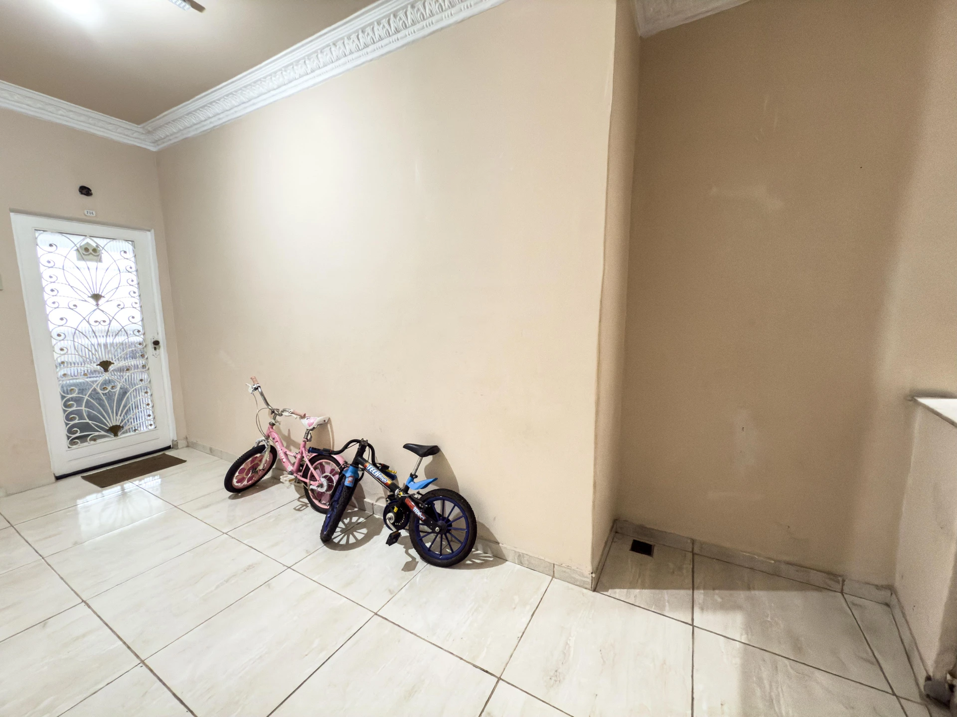 Apartamento mobiliado com 2 quartos e 2 banheiros — photo 35