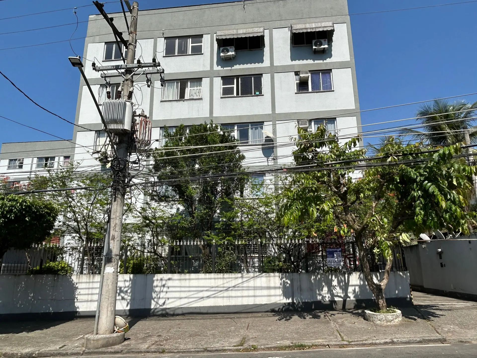 Unfurnished rental apartment with 2 bedrooms and parking — photo 41