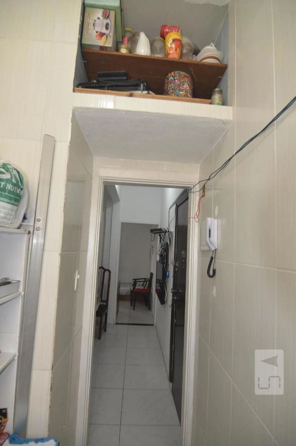 Furnished 1-bedroom apartment with a gas stove kitchen — photo 8