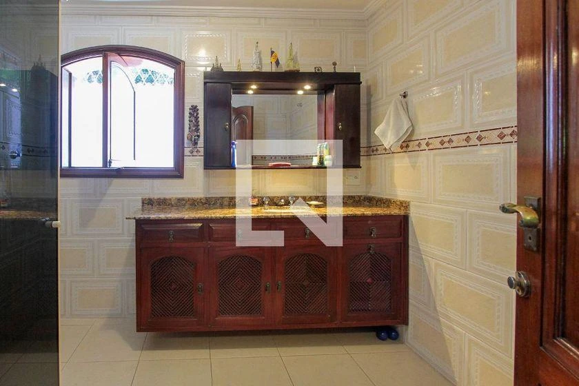 Furnished house with 4 bedrooms and a gas stove 657 m² — photo 39