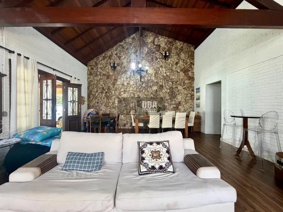 Casa para alquilar de 450 m² con 4 dormitorios — photo 7