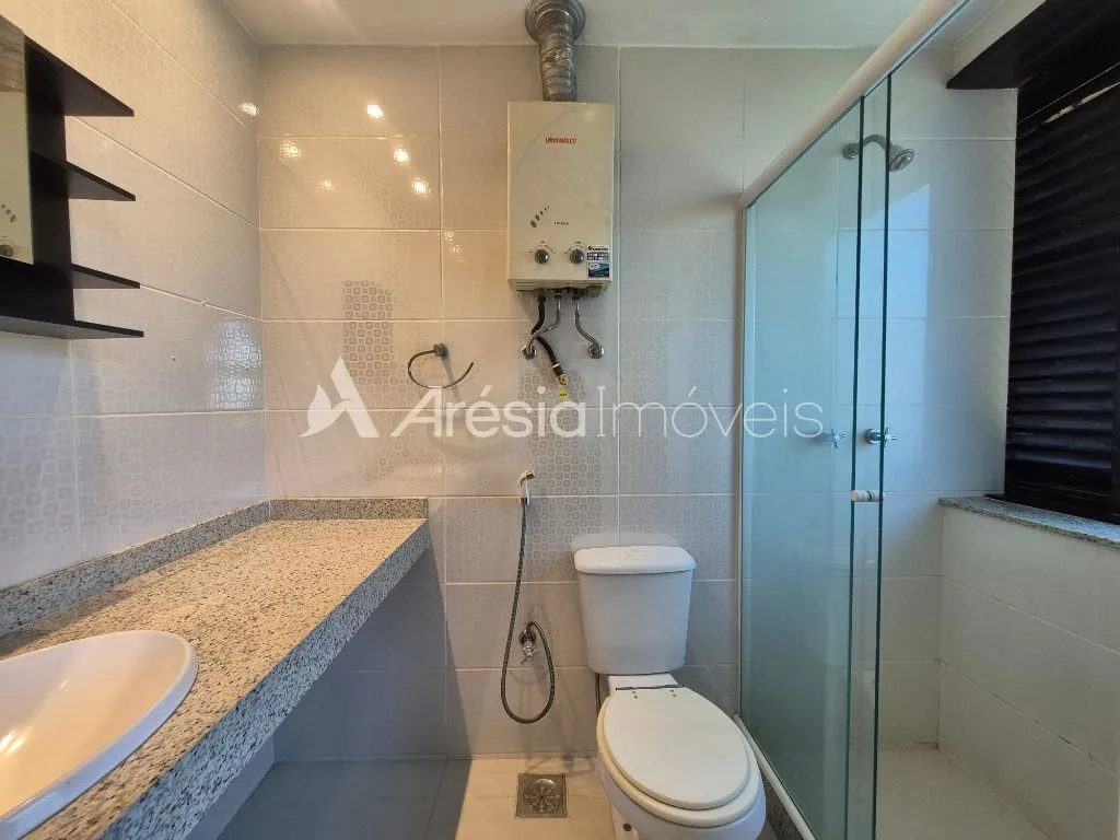 Apartment, 123 m², with wood or laminate floors — photo 10