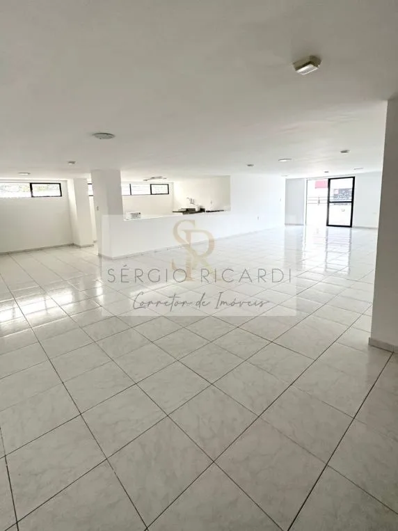 Пральна машина та 3 спальні: квартира 195 м² — photo 16