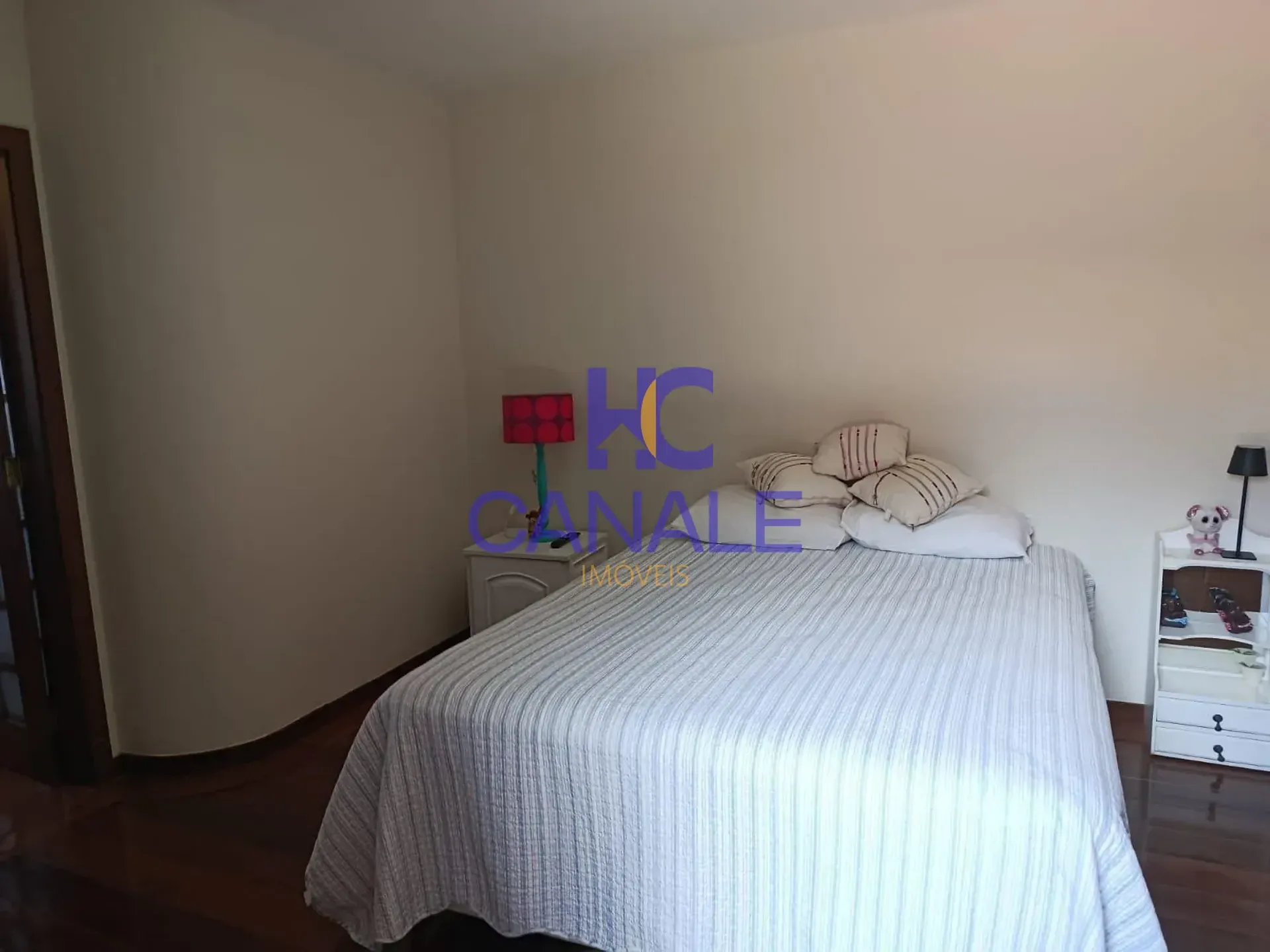 Casa duplex com 5 quartos e 4 banheiros — photo 41