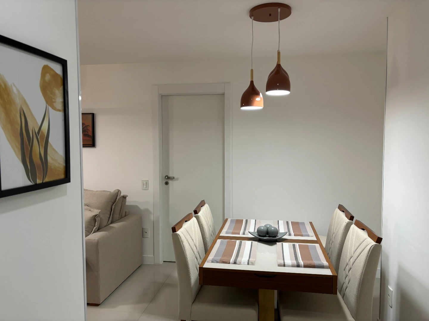 Apartamento mobiliado de 2 suítes com 85 m² e varanda — photo 2