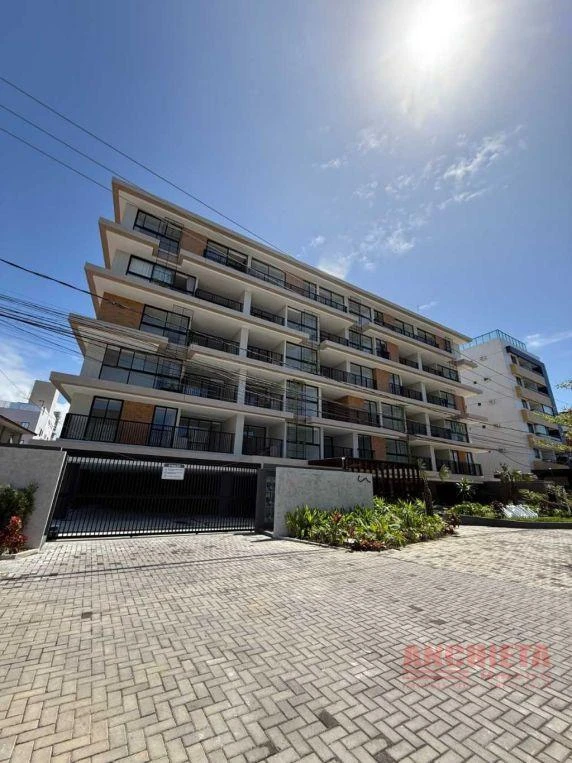 Furnished apartment, 60 m², with floor-to-ceiling windows — photo 25