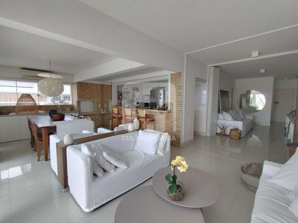 230 m² penthouse with 3 bedrooms and private BBQ — photo 5