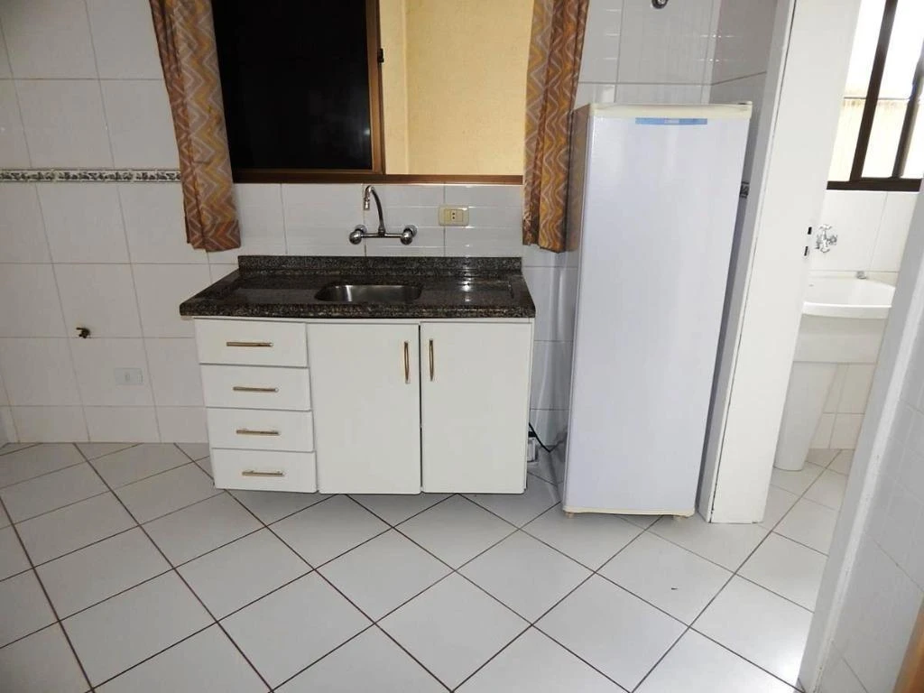 Квартира з однією спальнею та пральною машиною — photo 8