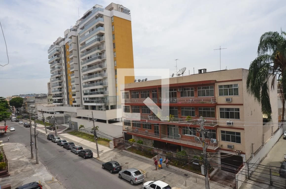 Apartamento com 2 quartos e cozinha fechada a gás — photo 8