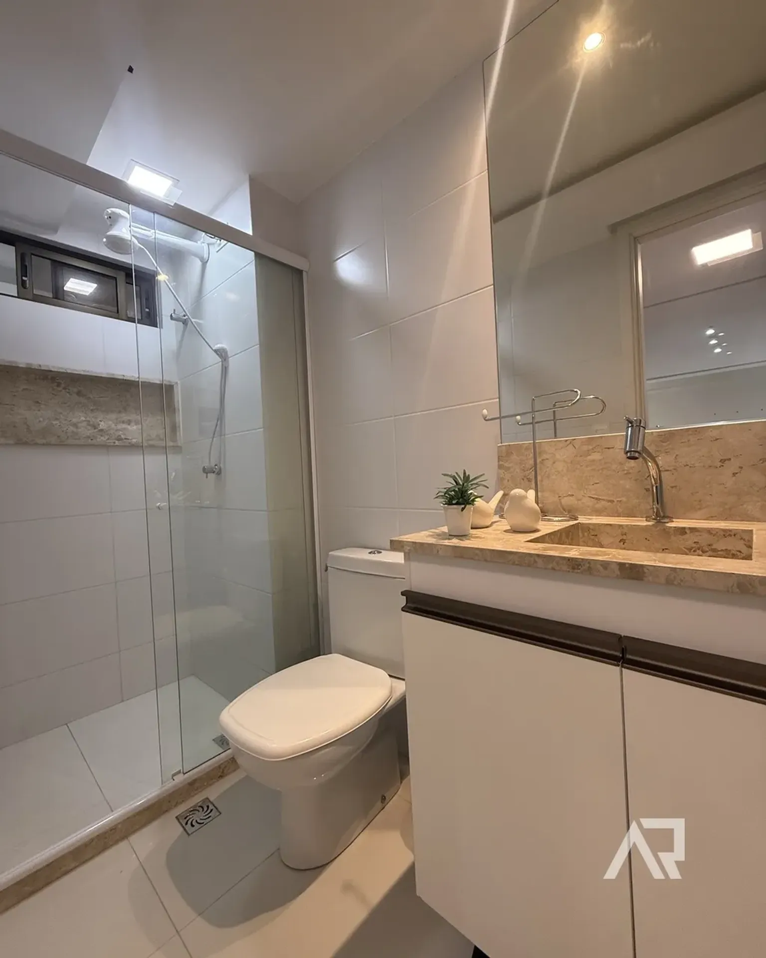 2-bedroom apartment with a home office in João Pessoa — photo 8