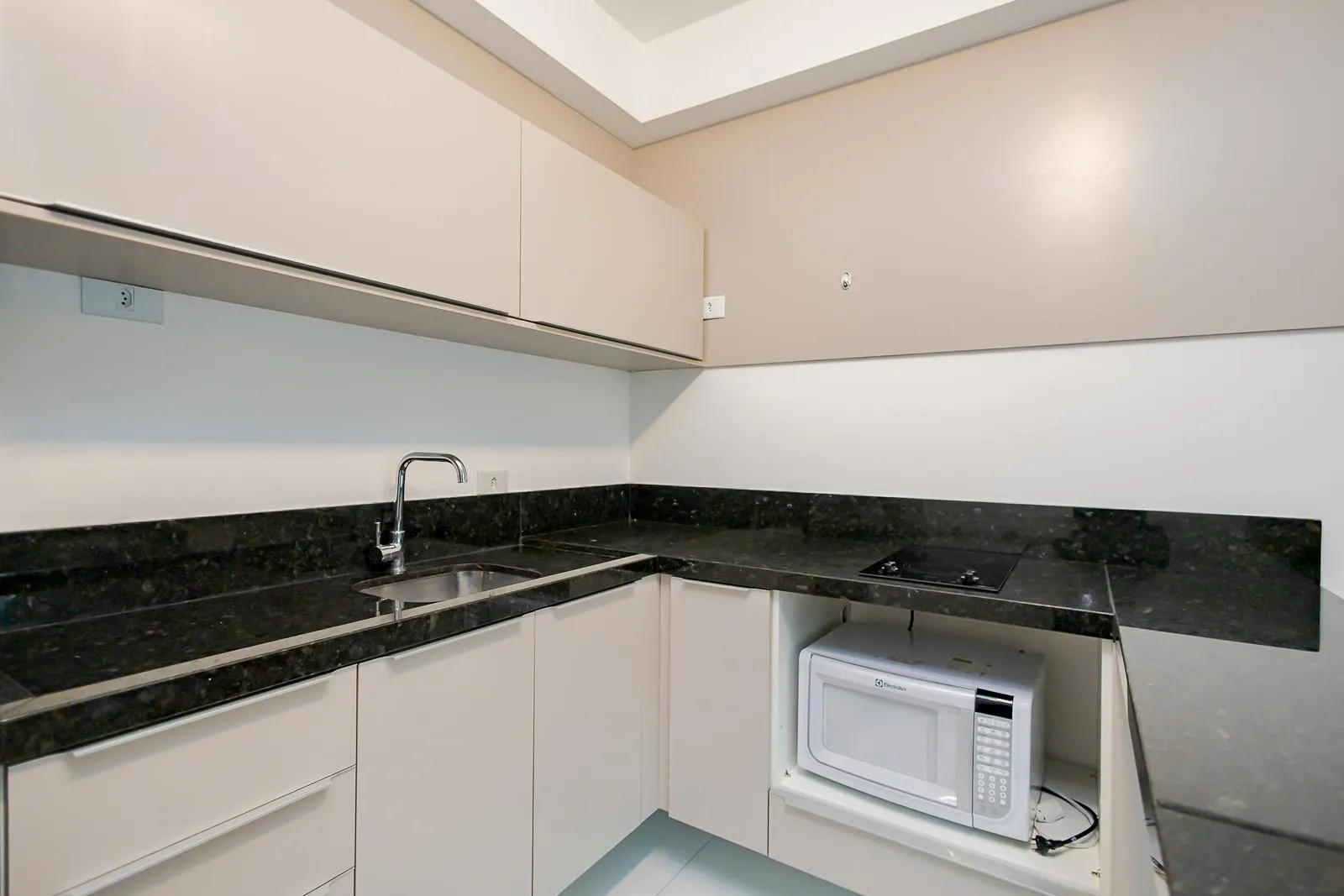 Furnished apartment with 90 m² and 1 bedroom — photo 9