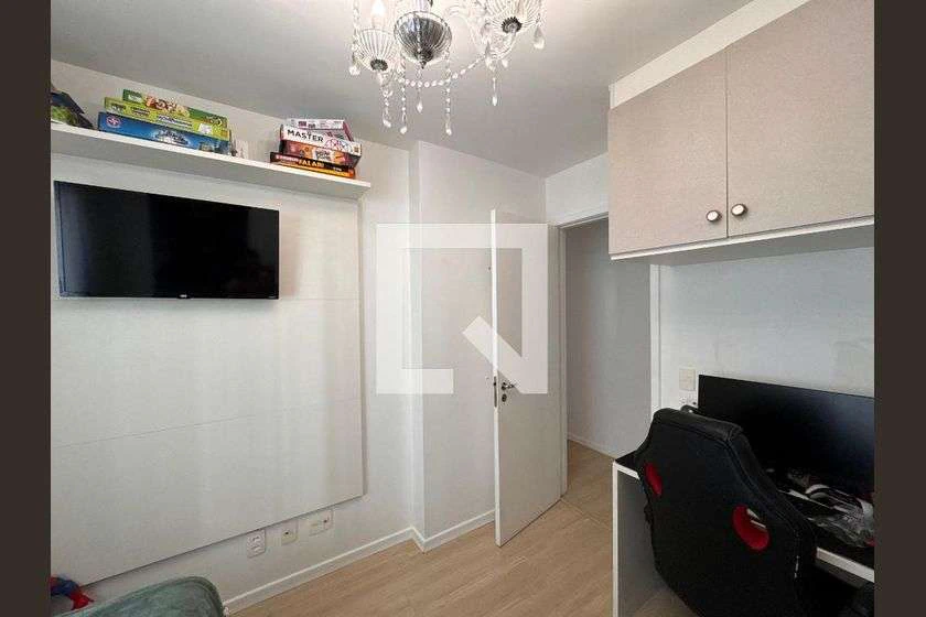 Rental apartment with 3 bedrooms, balcony 94 m² — photo 10