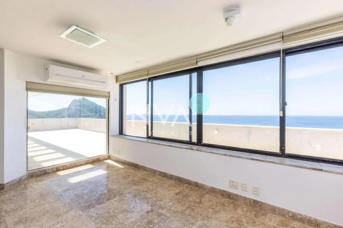 Duplex penthouse 653 m² with 3 bedrooms and suite