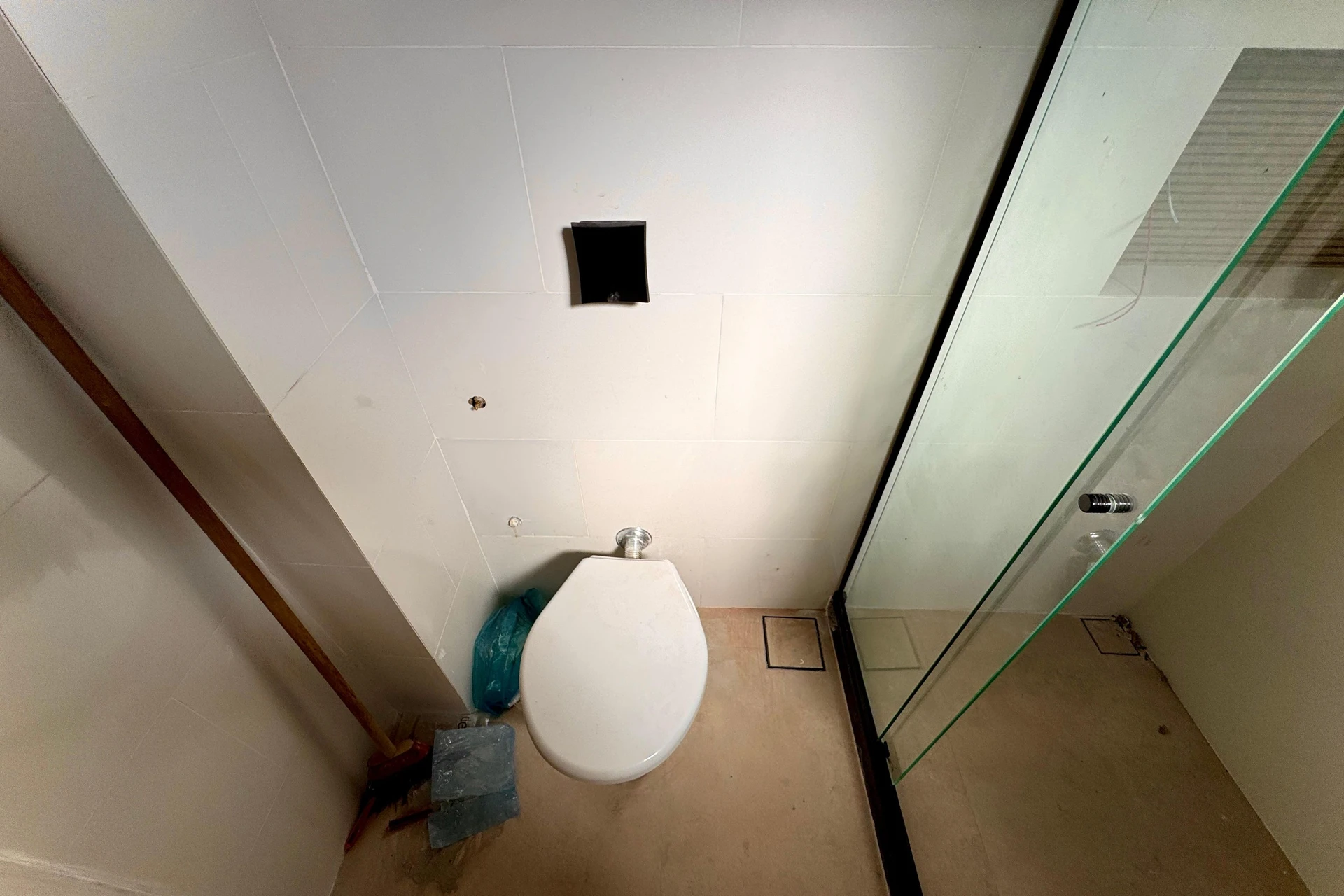 Apartamento de 1 dormitorio con cocina abierta y cocina a gas — photo 3
