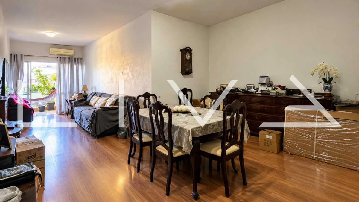 Furnished apartment, 133 m², with a private BBQ