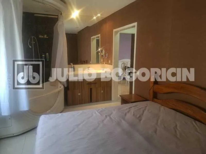 Water view in a 2-bedroom apartment, 90 m² — photo 4