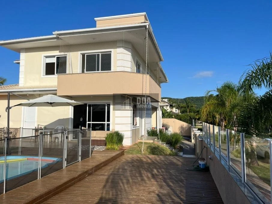 3-bedroom house, all with their own bathrooms, 260 m² — photo 15