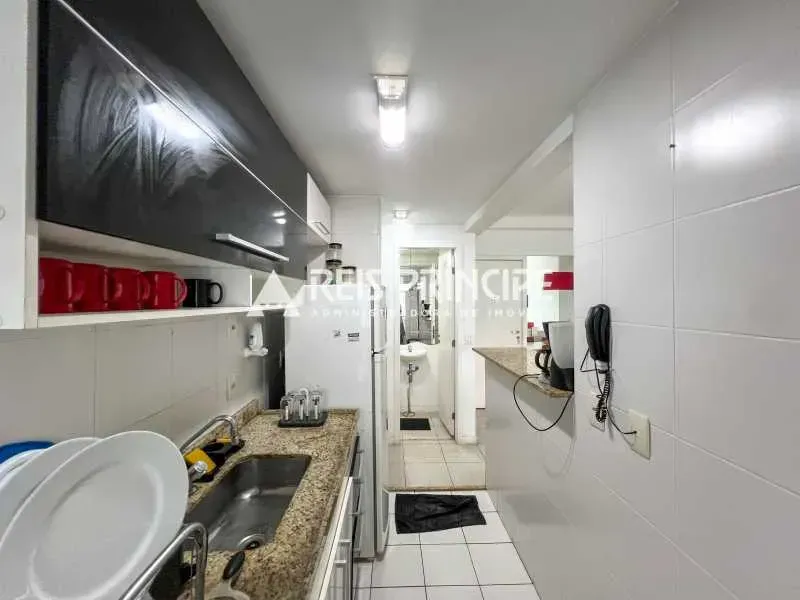 Furnished 2-bedroom apartment with 2 bathrooms — photo 10