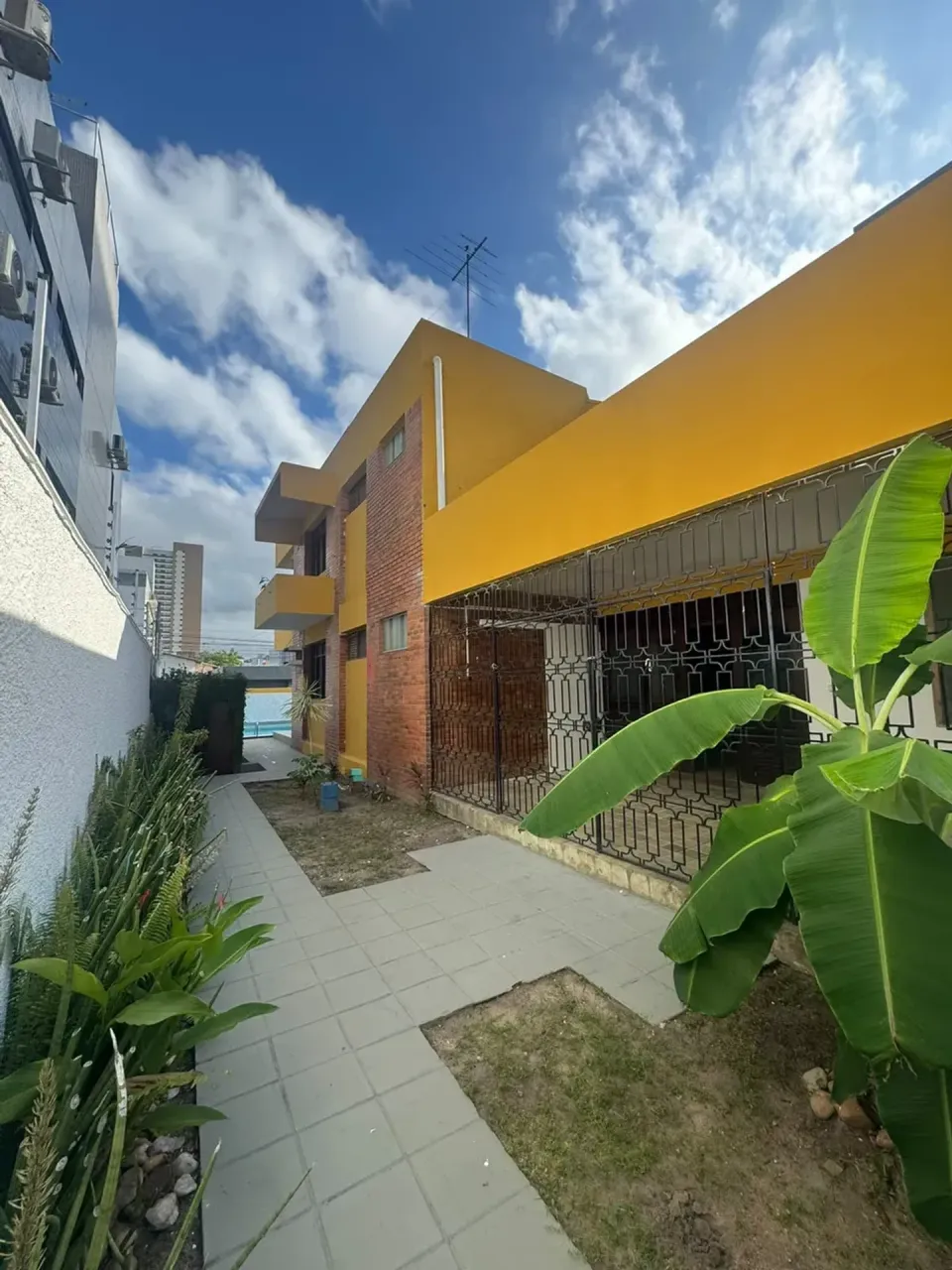 4-bedroom, 400 m² house in João Pessoa — photo 8