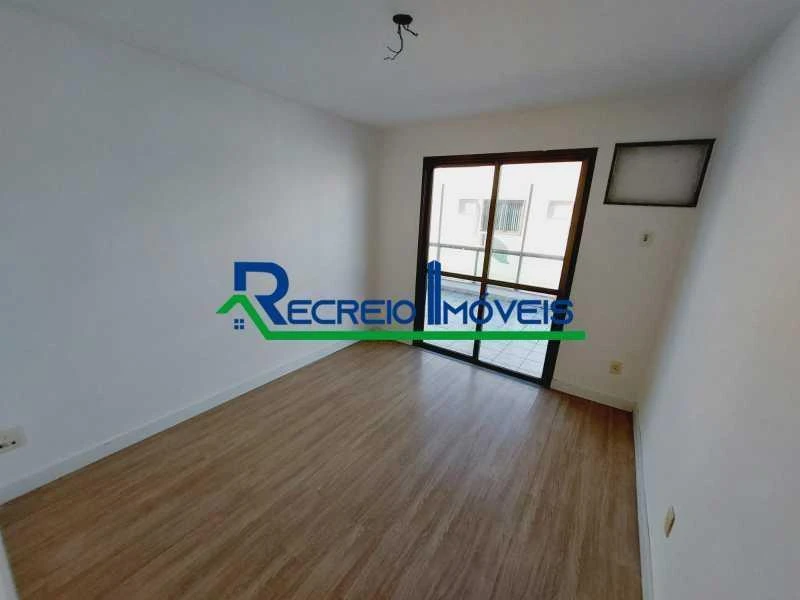Apartamento, 217 m², com piso de madeira ou laminado — photo 17