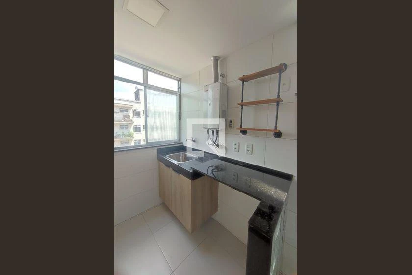 Rental apartment with 2 bedrooms, 1 suite, balcony — photo 54