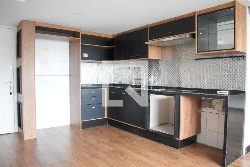 49 m² apartment for rent with 1 en-suite bedroom — photo 3