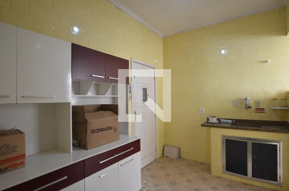 Apartamento, 70 m², com vista para as montanhas