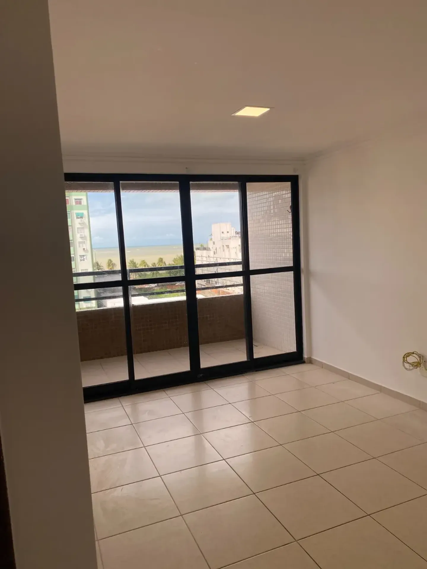 60 m² apartment with 2 bedrooms 1 en-suite and 1 parking spot — photo 6