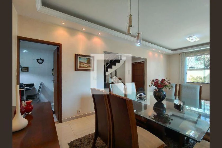 Furnished house with 3 bedrooms, 180 m² and 1 parking spot — photo 39