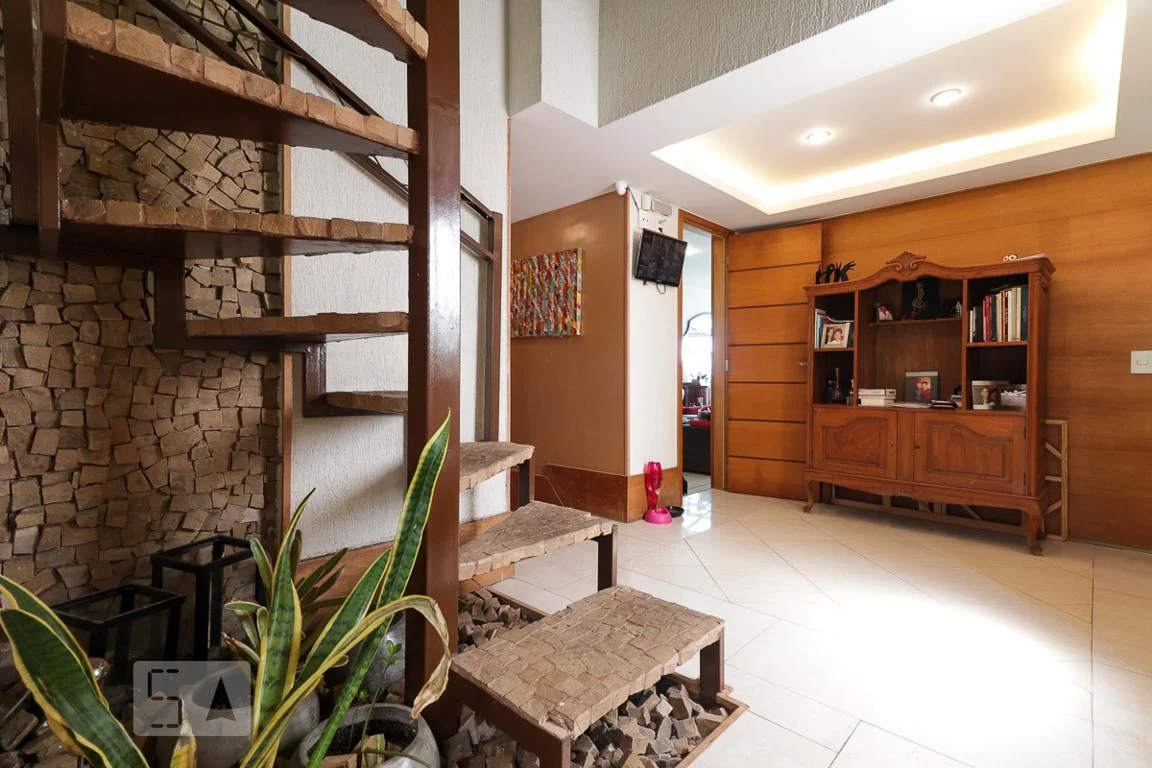 Apartamento mobiliado com 5 quartos e cozinha a gás — photo 67