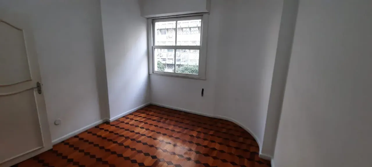 For rent: 64 m² apartment with 2 bedrooms and 1 bathroom — photo 3