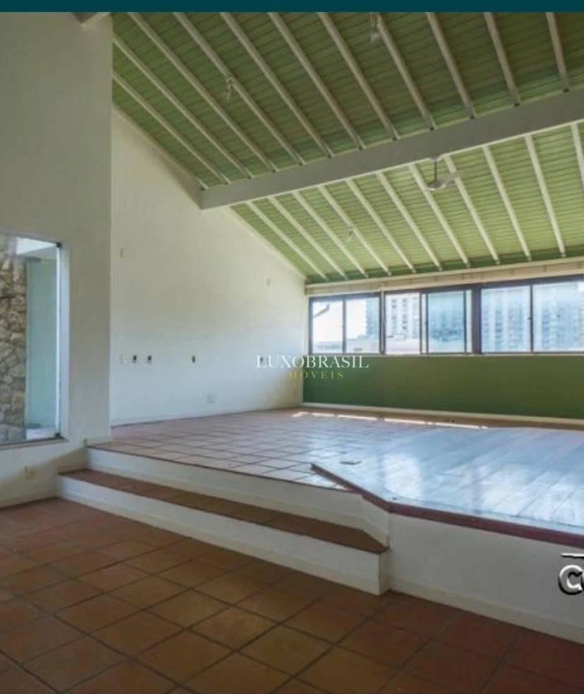 Cobertura de 465 m² com 4 quartos e piscina no prédio — photo 9