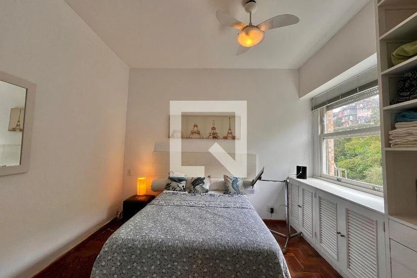 Furnished 60 m² apartment with 2 bedrooms and 2 bathrooms