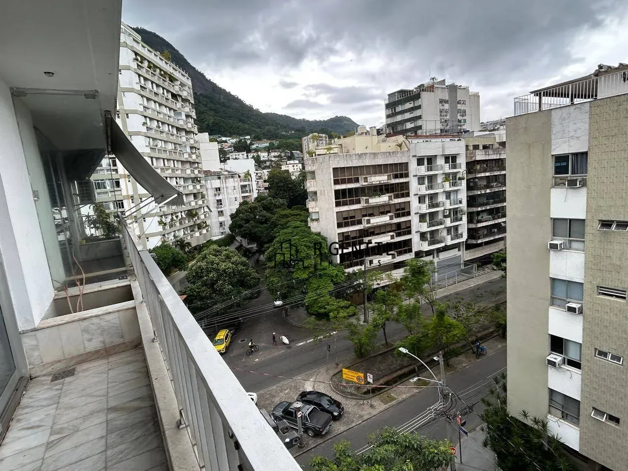 Невмебльована квартира з 3 спальнями та 4 ванними — photo 15