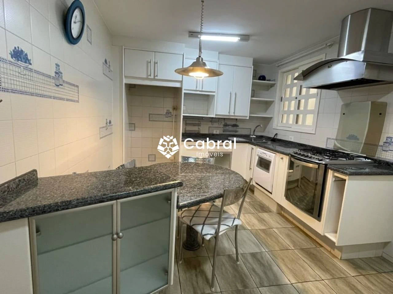 Casa com 3 dormitórios, suíte e jardim privado — photo 14
