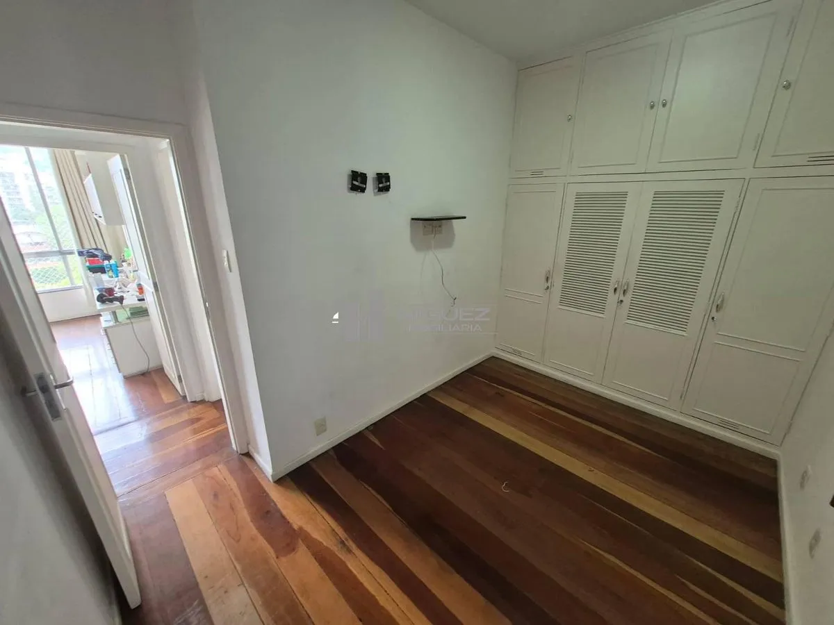 Apartamento com piso de madeira ou laminado, Tijuca — photo 9