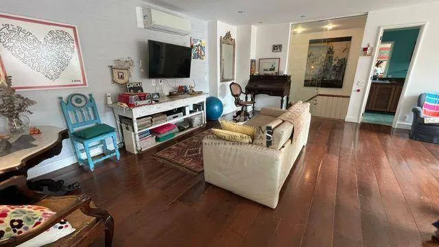 Furnished 240 m² penthouse with 3 bedrooms and 4 baths — photo 35
