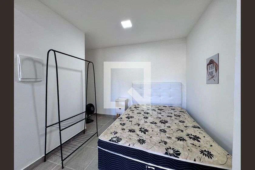 Casa mobiliada de 30 m² com 1 quarto e jardim privativo — photo 11