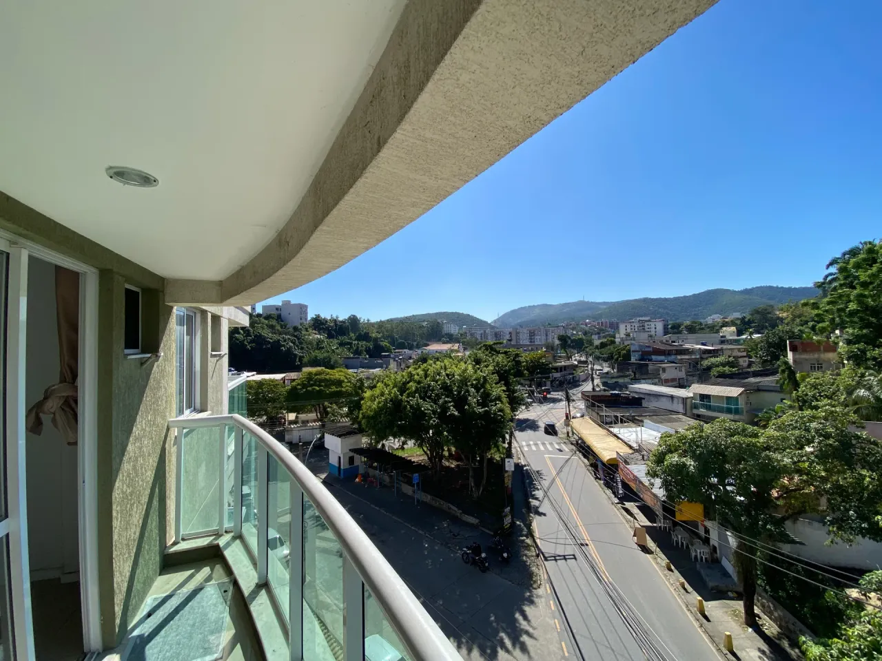3-bedroom apartment with balcony and built-in grill — photo 8