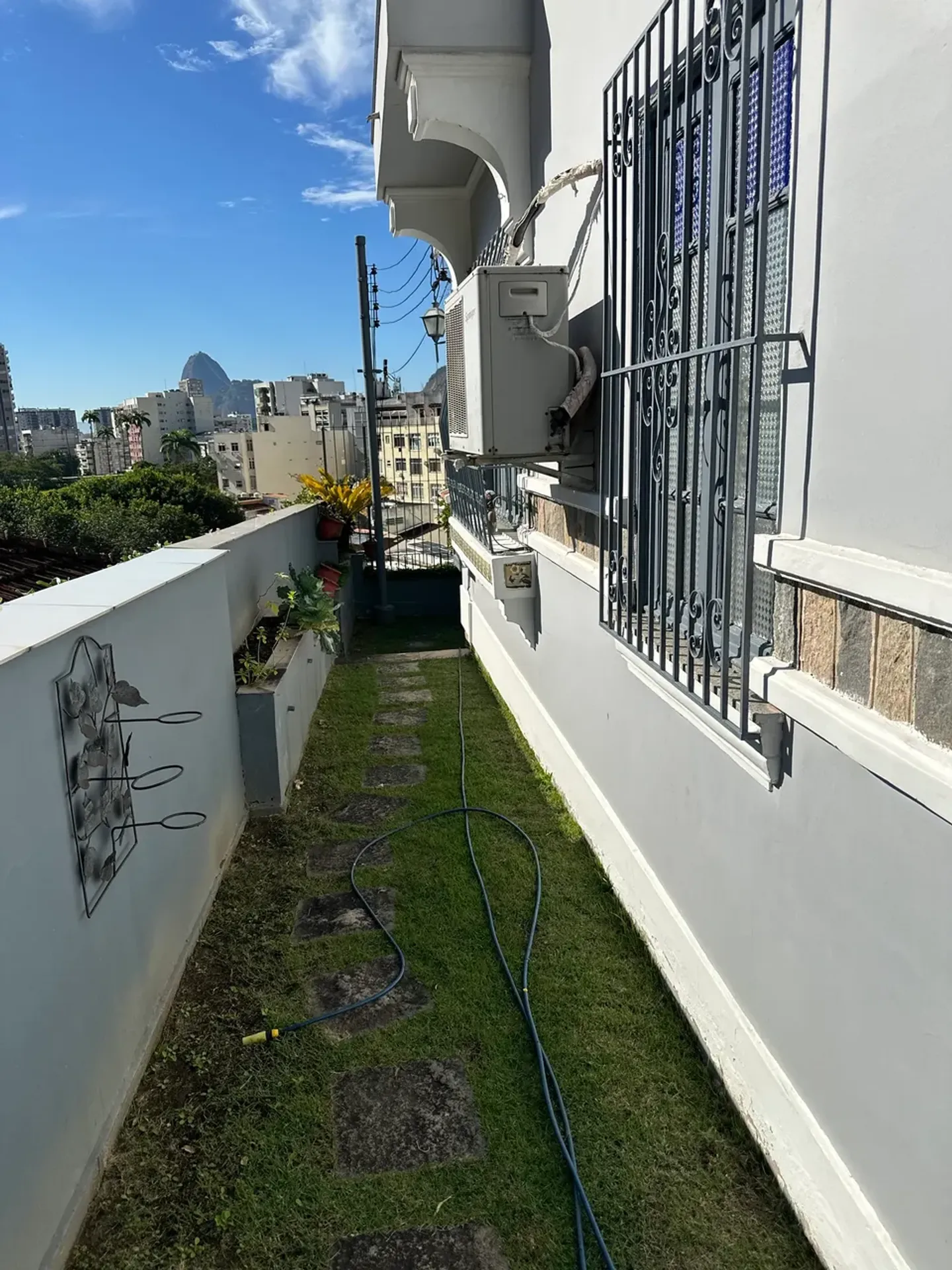 Меблированная квартира 800 м² с 4 спальнями и 4 ванными — photo 10